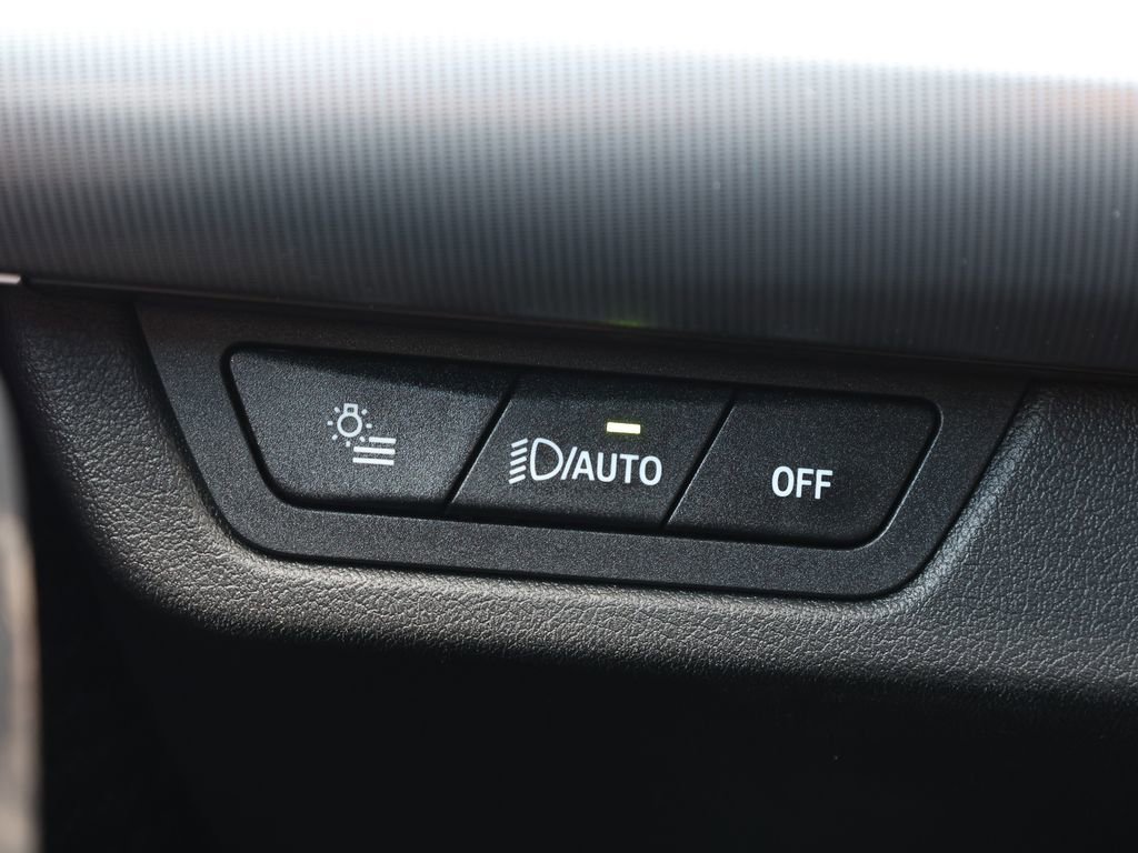 Used 2025 BMW X1 xDrive28i image 34