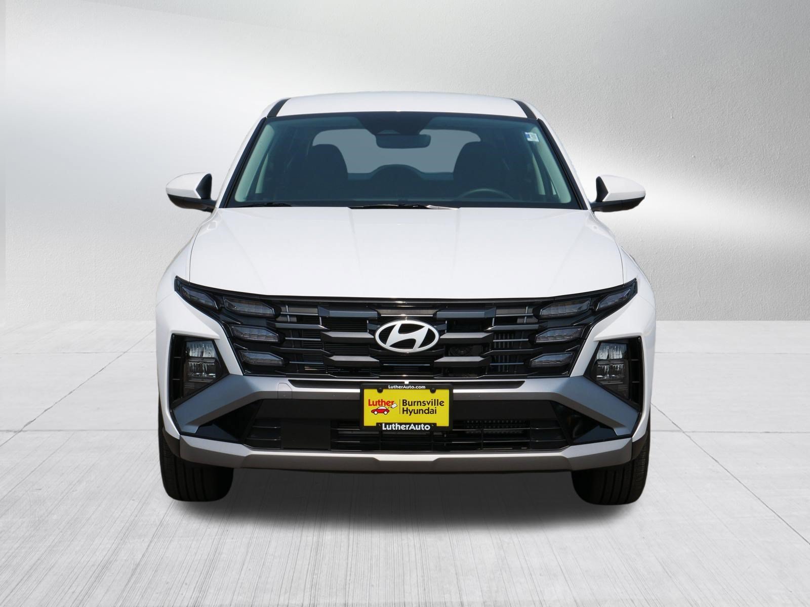 Certified 2026 Hyundai Tucson Blue SE AWD/4WD image 2