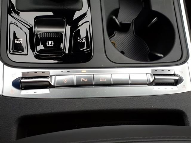 Used 2025 Kia Carnival SX Prestige image 25