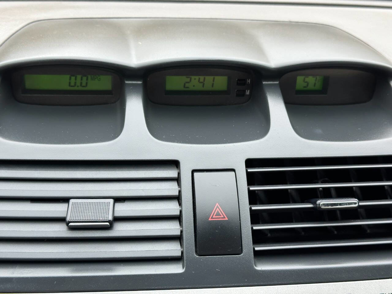 Used 2006 Toyota Solara SLE image 35