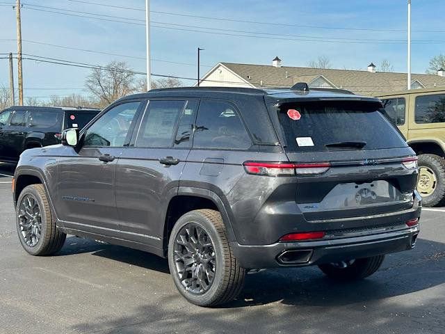 New 2025 Jeep Grand Cherokee Summit w/ High Altitude Package image 5