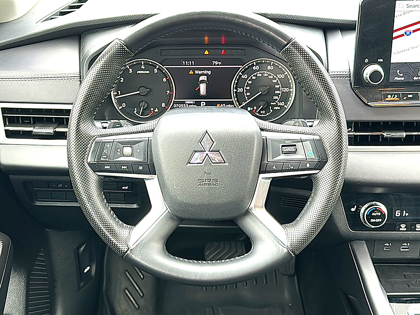 Used 2023 Mitsubishi Outlander SE FWD image 21