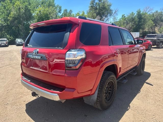 Used 2015 Toyota 4Runner Trail Premium w/ Four Season Floor Mat Package AWD/4WD image 8