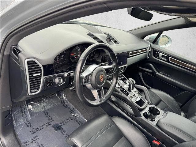Used 2020 Porsche Cayenne AWD/4WD image 12