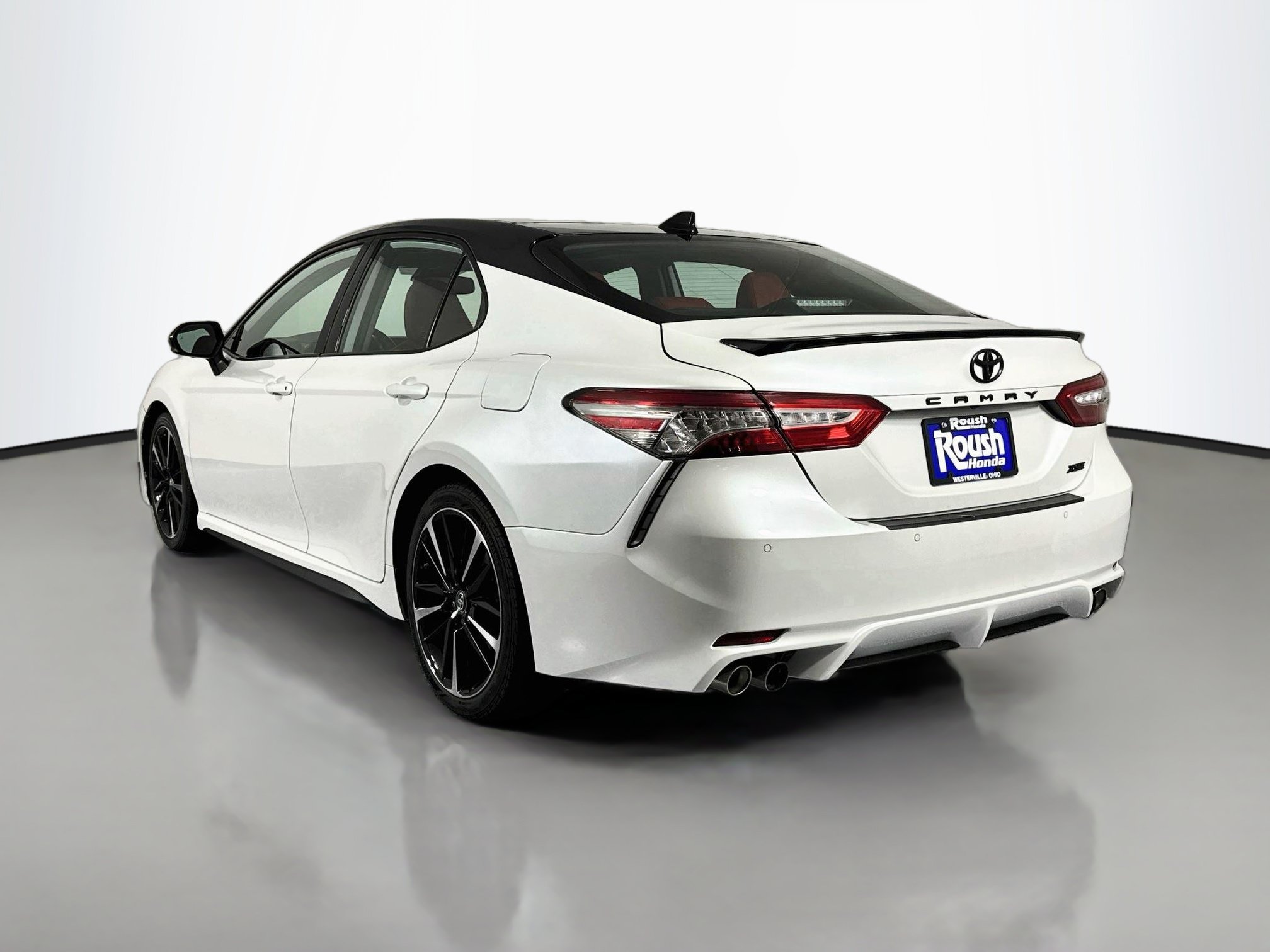 Used 2019 Toyota Camry XSE w/ Driver Assist Package FWD image 7