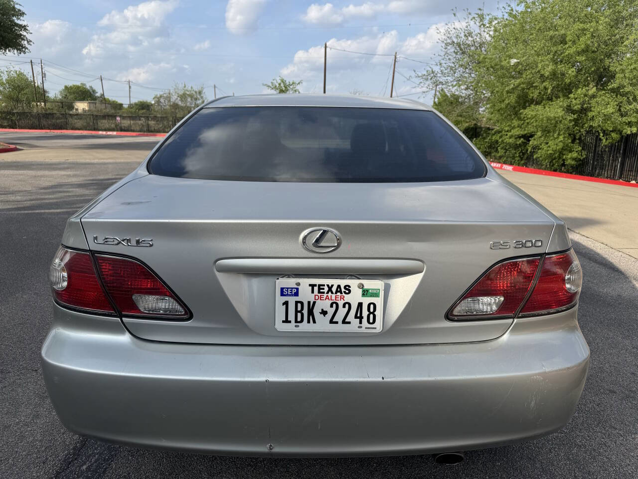 Used 2002 Lexus ES 330 image 6