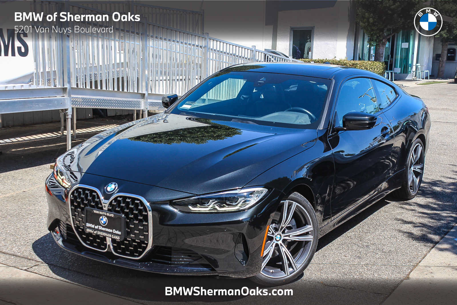 Used 2023 BMW 430i Coupe w/ Premium Package RWD image 1