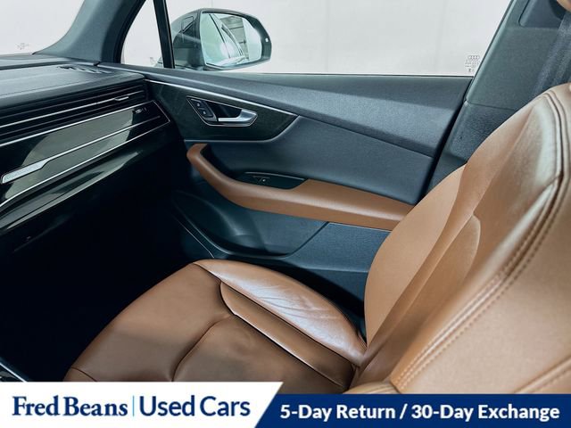 Used 2023 Audi Q7 2.0T Premium w/ Convenience Package image 25