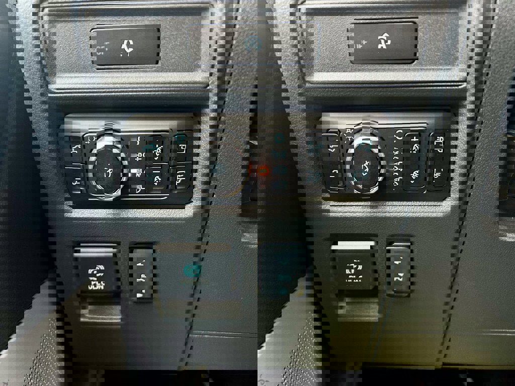 New 2025 Ford F150 Raptor image 27