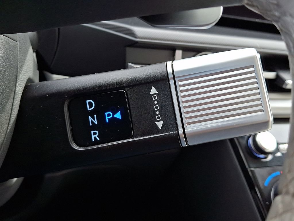 Certified 2024 Hyundai Santa Fe SEL image 16