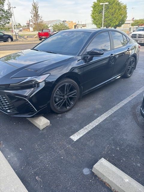 Used 2025 Toyota Camry XSE w/ Premium Package image 2