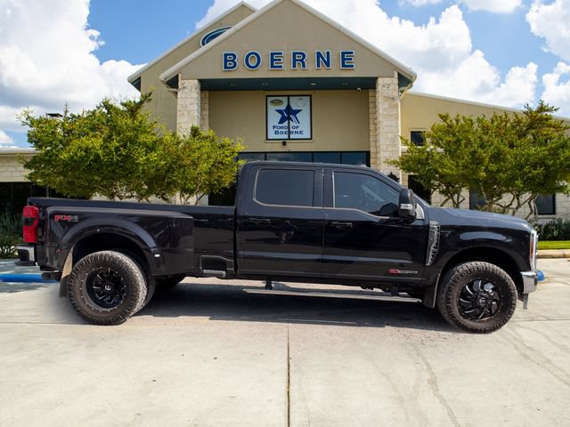 Used 2024 Ford F350 Lariat w/ Lariat Ultimate Package AWD/4WD image 4