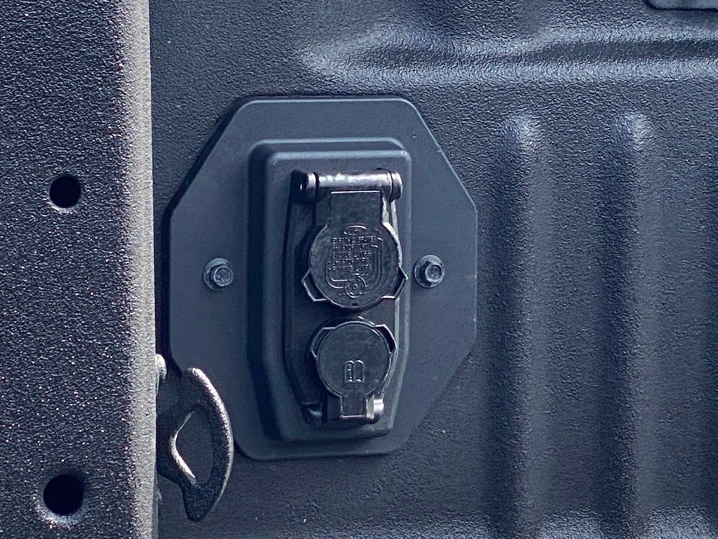 Used 2024 Ford F250 Lariat AWD/4WD image 6