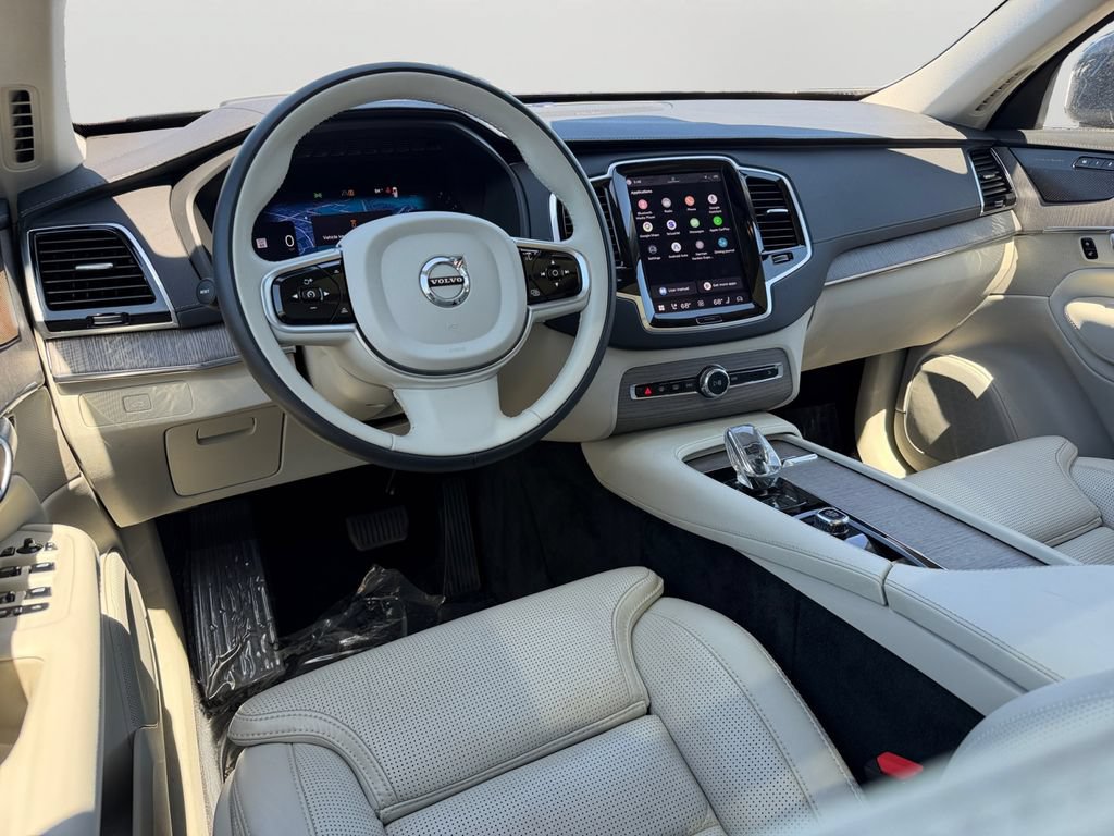 Certified 2023 Volvo XC90 B6 Ultimate AWD/4WD image 13