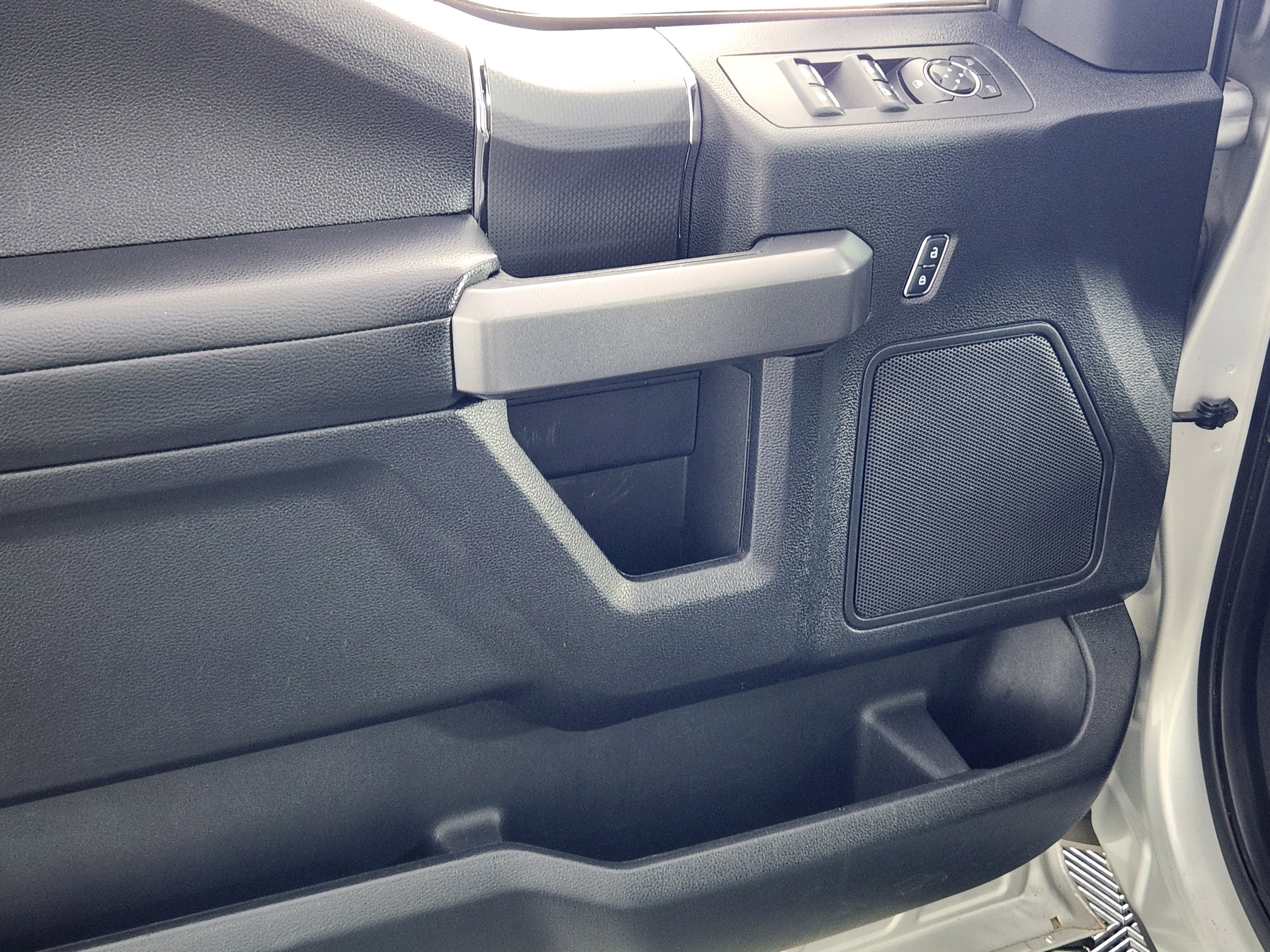 Used 2017 Ford F150 XLT w/ Equipment Group 302A Luxury image 16