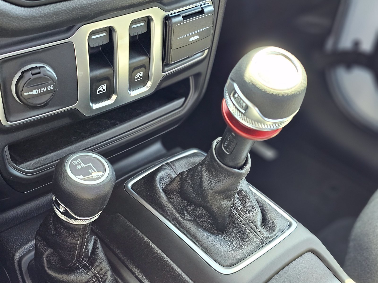 New 2026 Jeep Wrangler Sport AWD/4WD image 15