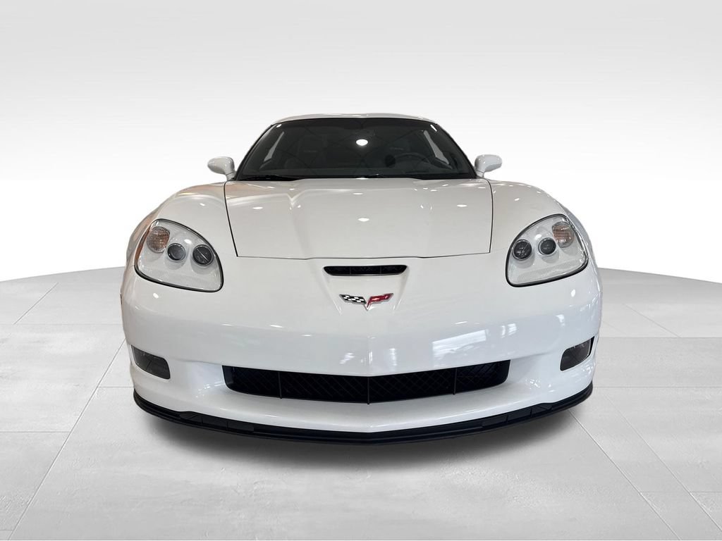 Used 2012 Chevrolet Corvette Z06 w/ 2LZ Preferred Equipment Group RWD image 9
