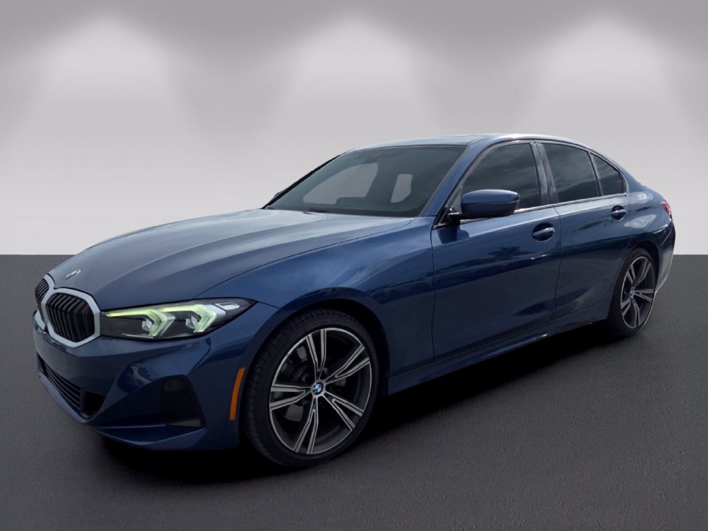 Certified 2023 BMW 330i Sedan w/ Driving Assistance Package RWD image 8