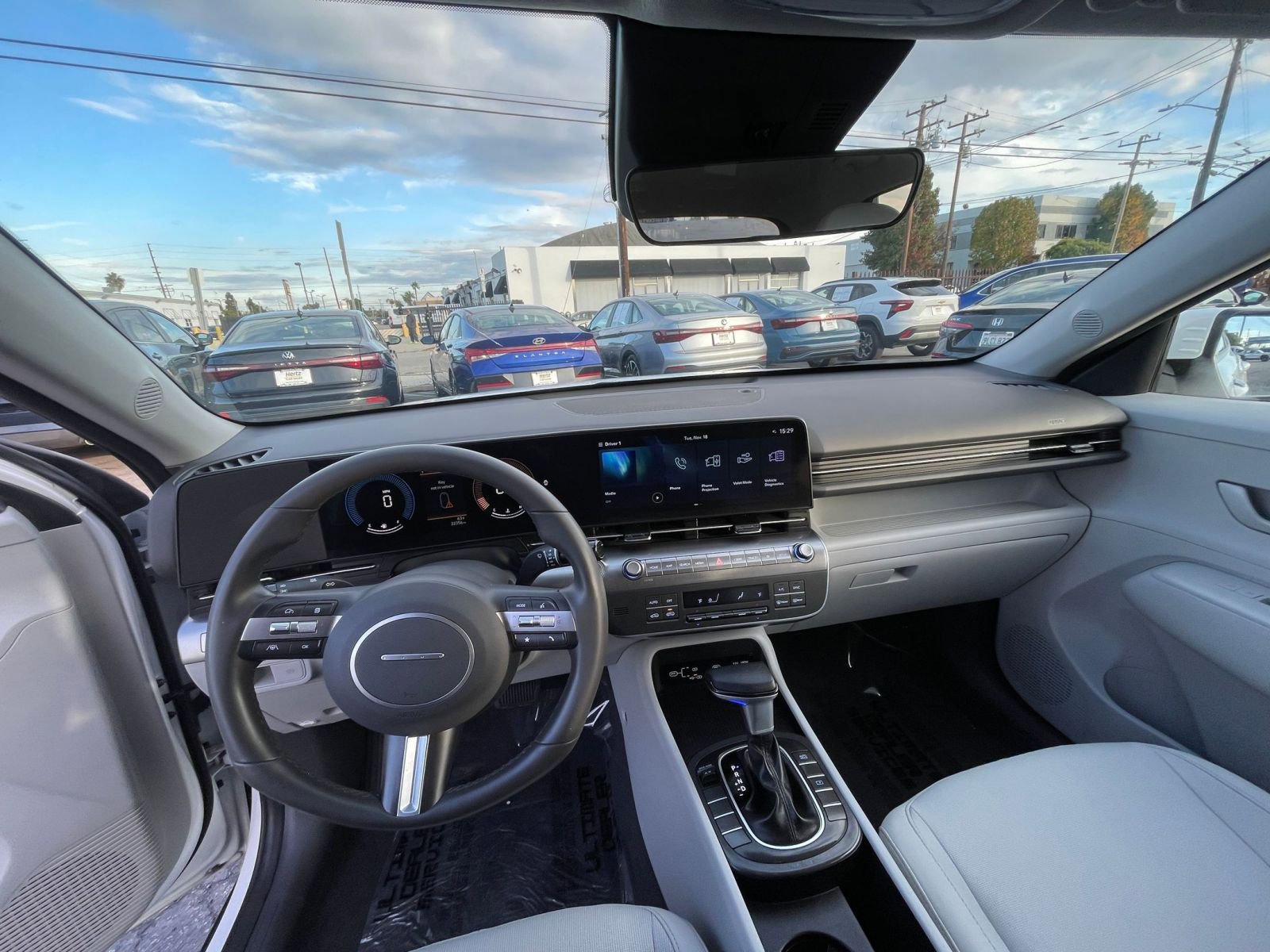 Used 2025 Hyundai Kona SEL image 33