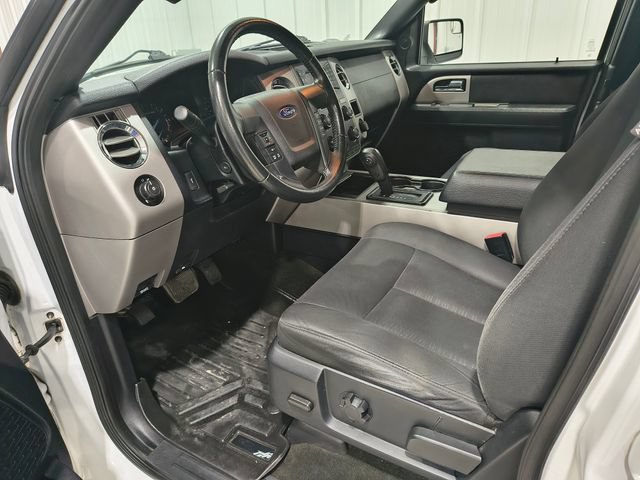 Used 2017 Ford Expedition XLT AWD/4WD image 13