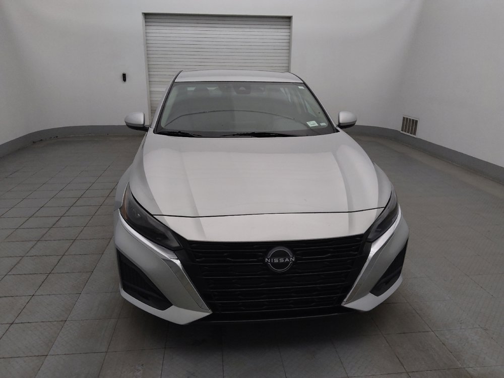 Used 2023 Nissan Altima 2.5 SV image 14