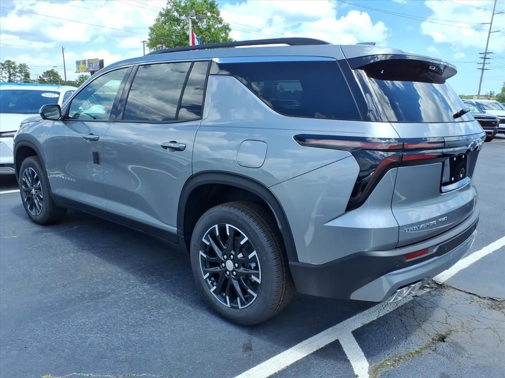 New 2026 Chevrolet Traverse LT w/ Sun and Wheel Package AWD/4WD image 5