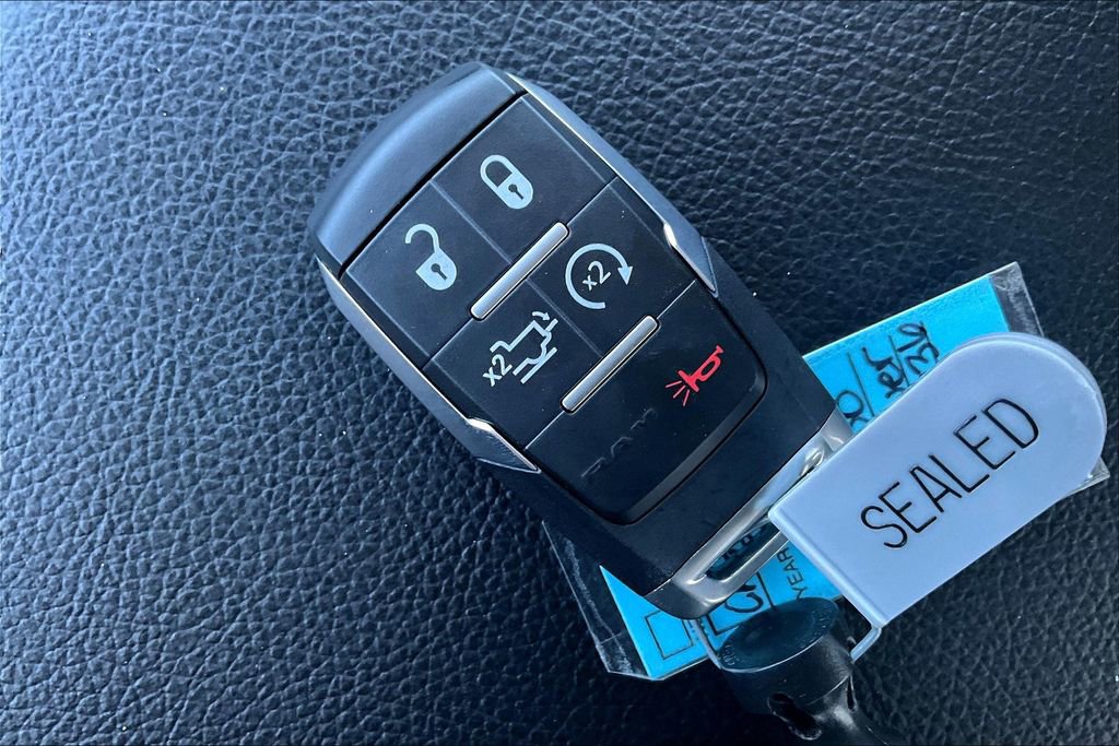 Used 2024 RAM 2500 Laramie image 13