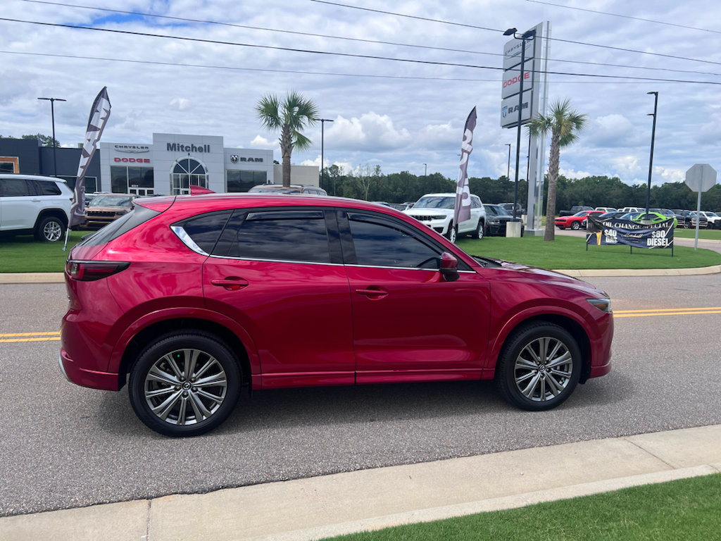Used 2025 MAZDA CX-5 Signature AWD/4WD image 2