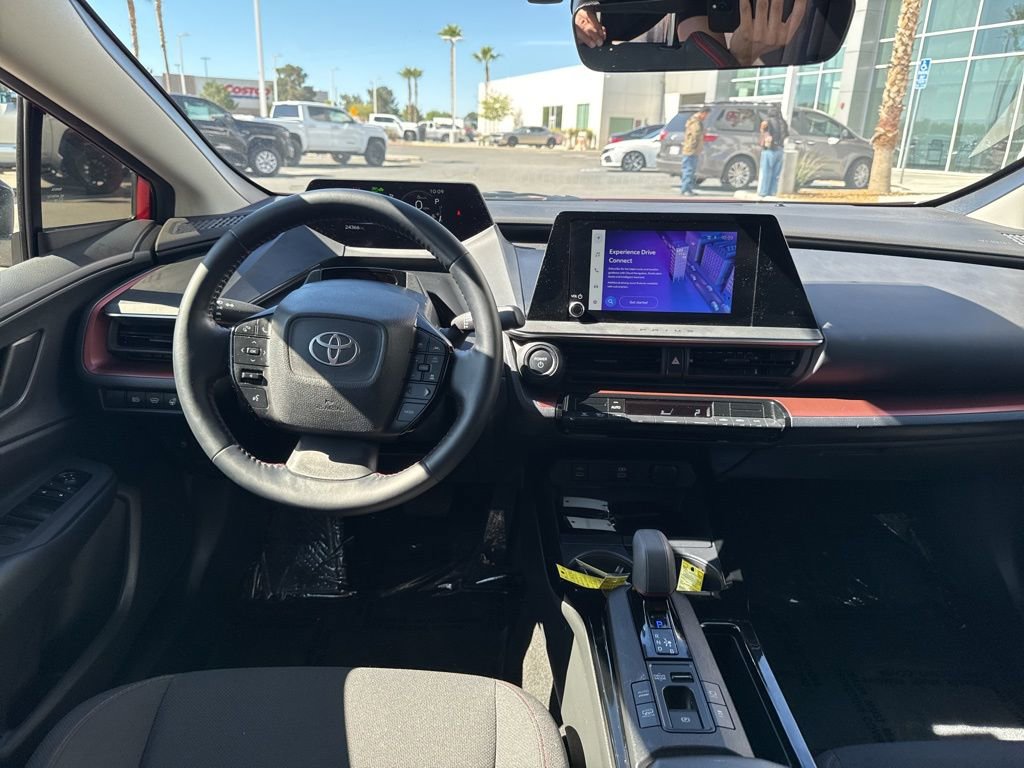 Used 2024 Toyota Prius Prime SE FWD image 15