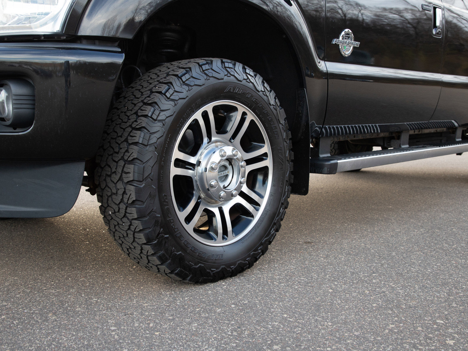 Used 2015 Ford F250 Platinum w/ Snow Plow Prep Package image 23