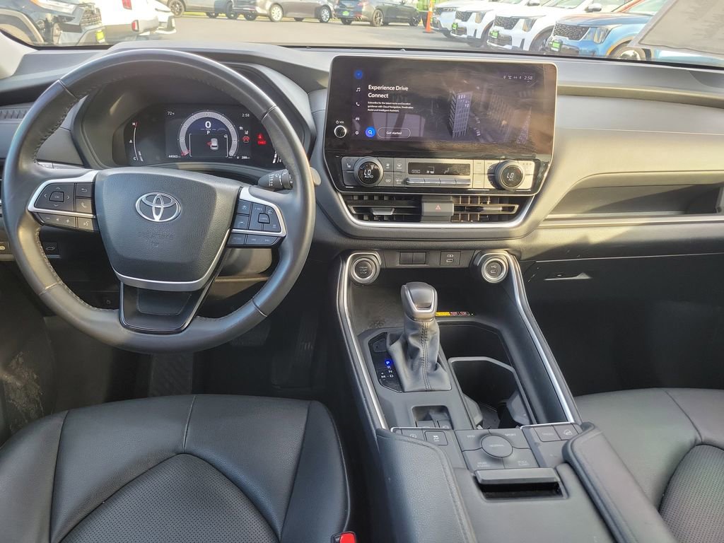 Used 2024 Toyota Grand Highlander XLE image 10