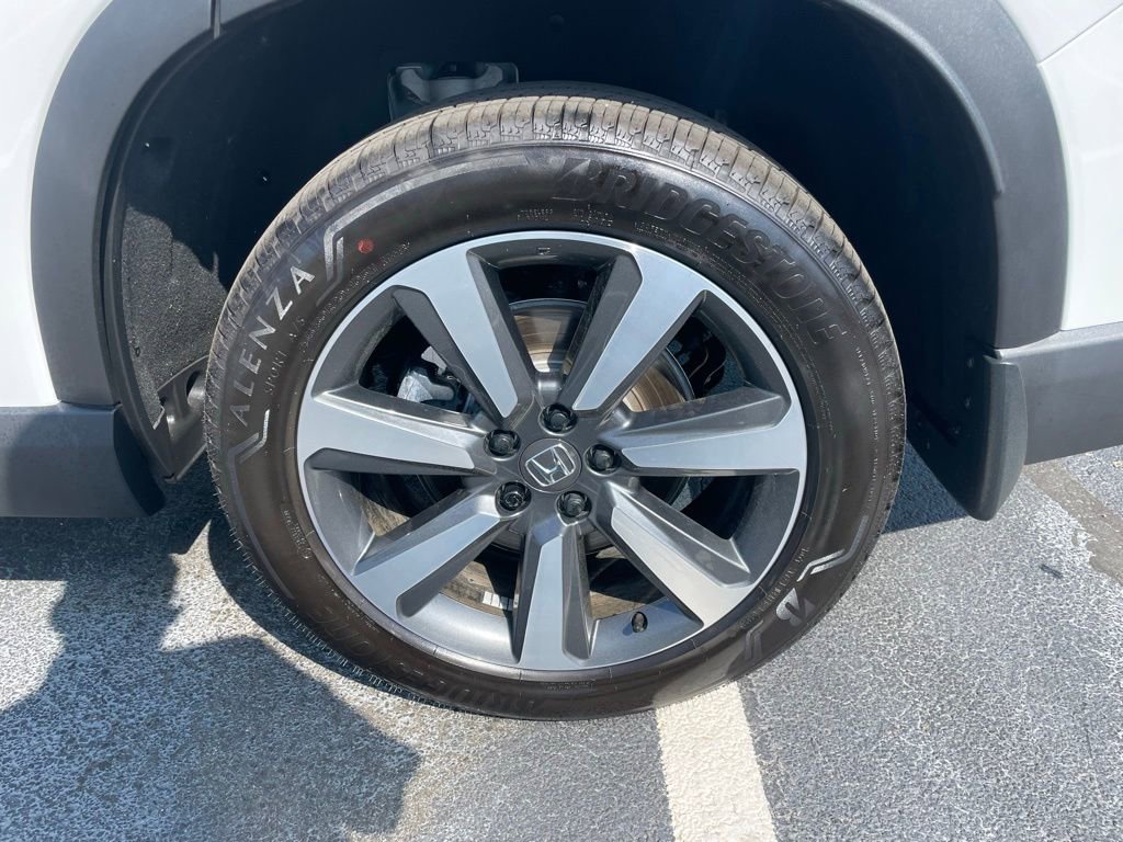 Certified 2025 Honda Pilot Touring image 40