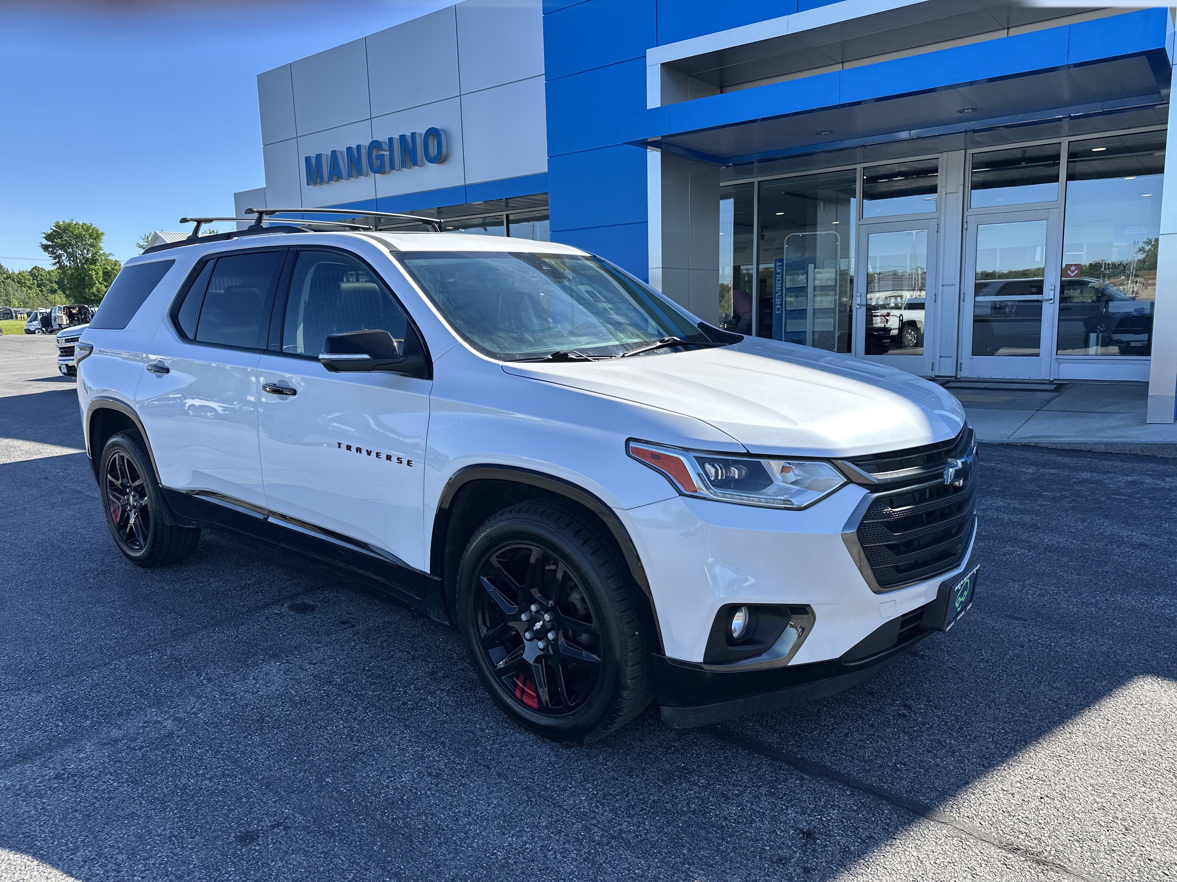Certified 2021 Chevrolet Traverse Premier w/ Redline Edition AWD/4WD image 2