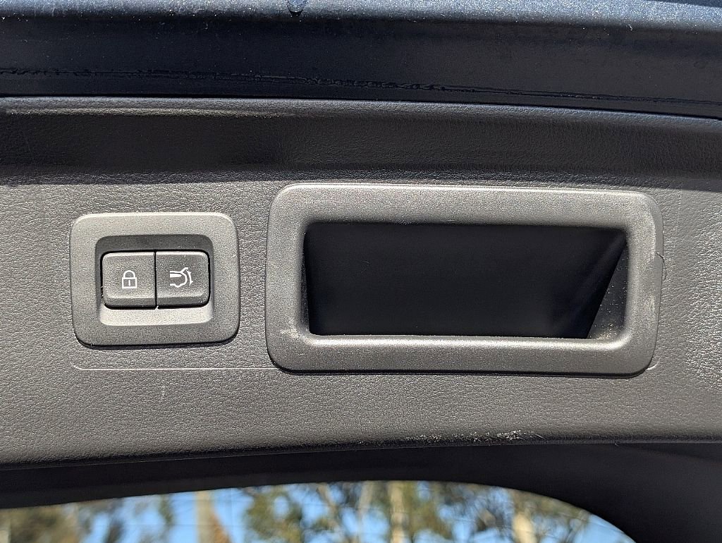 Certified 2025 MAZDA CX-50 AWD 2.5 S w/ Preferred Package image 15