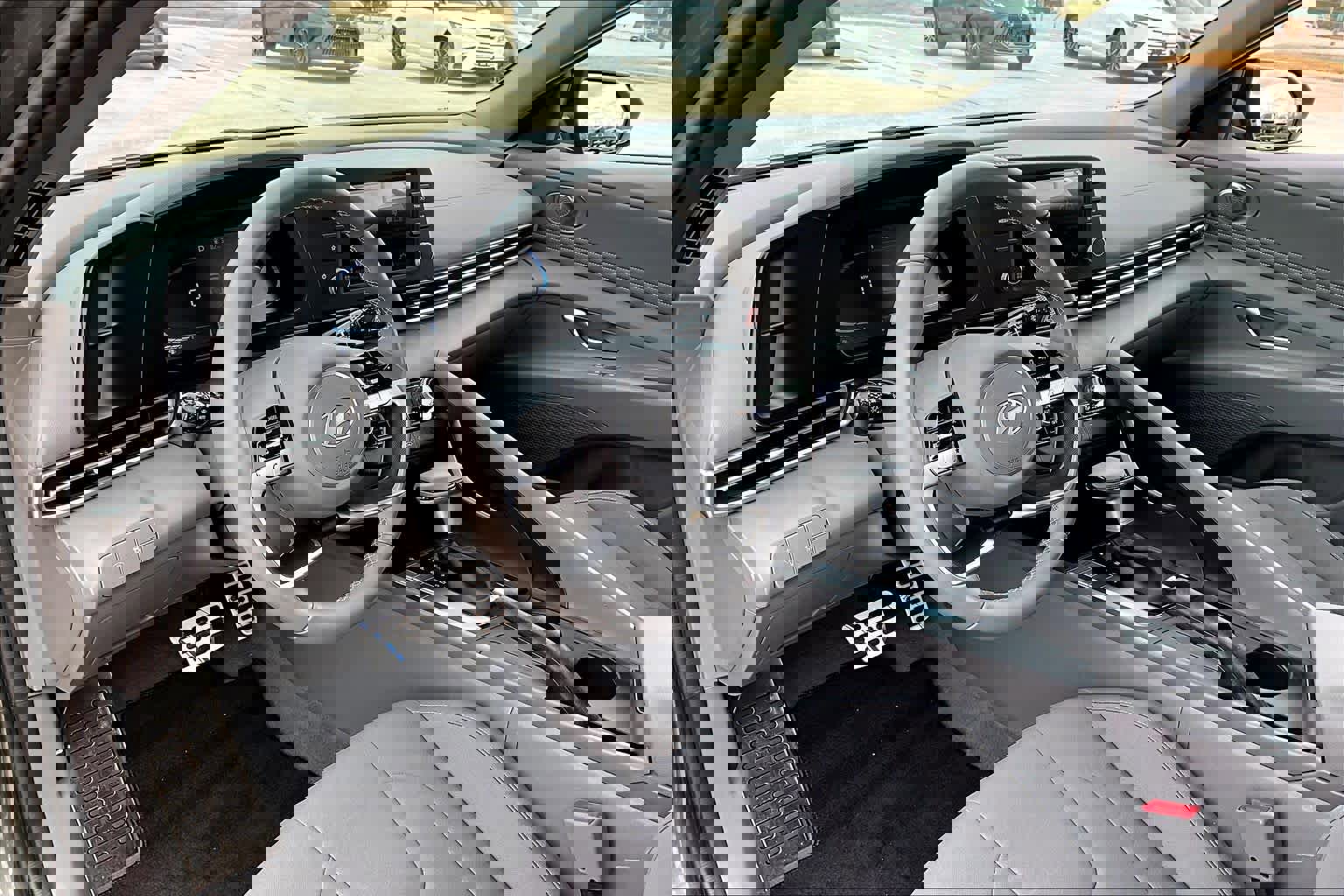 Certified 2025 Hyundai Elantra Sport image 16