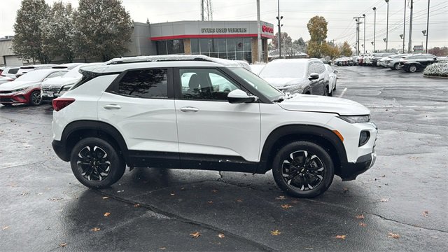 Used 2022 Chevrolet TrailBlazer LT w/ Convenience Package image 28