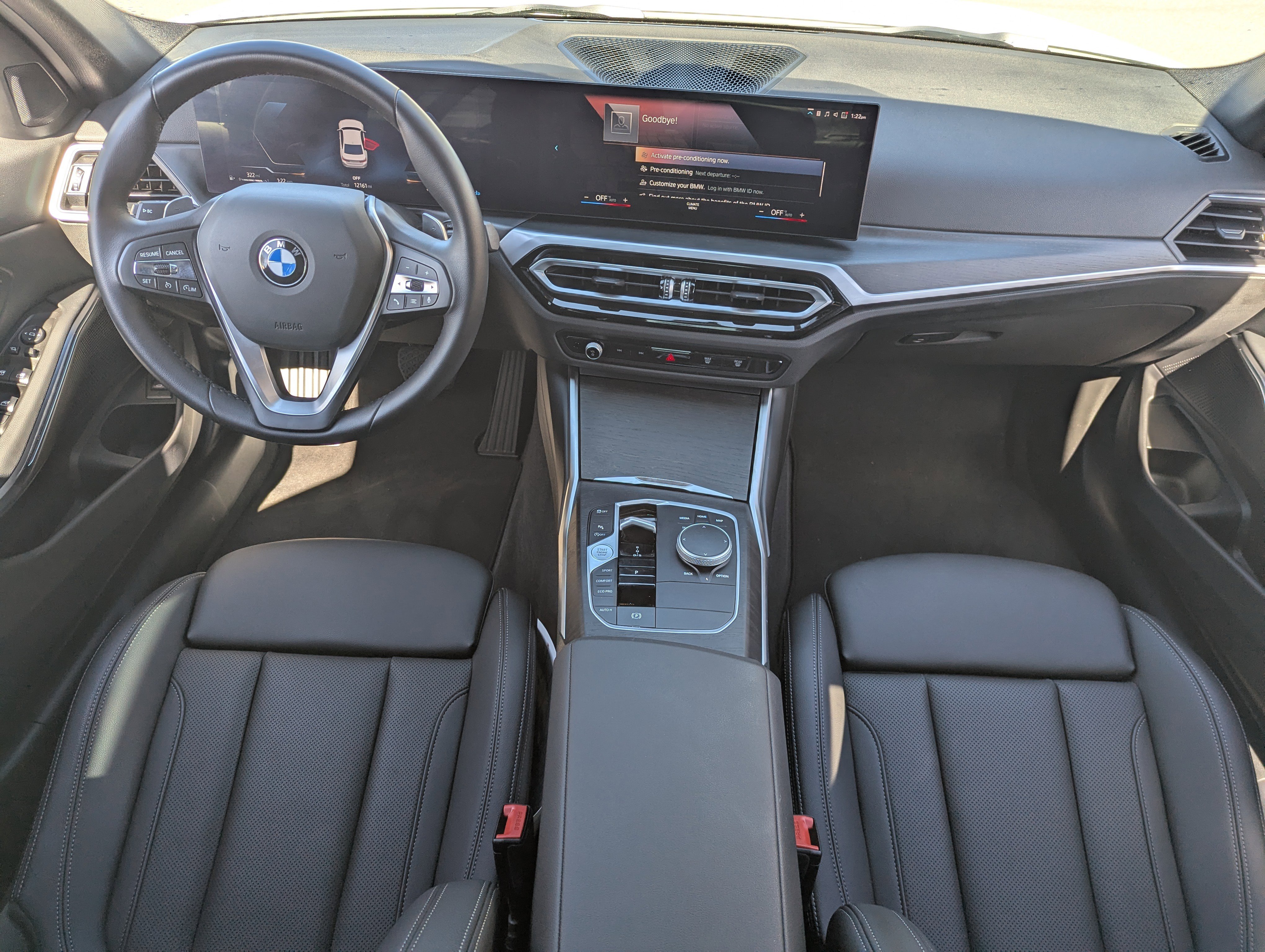 Used 2023 BMW 330i 330i w/ Driving Assistance Package image 15