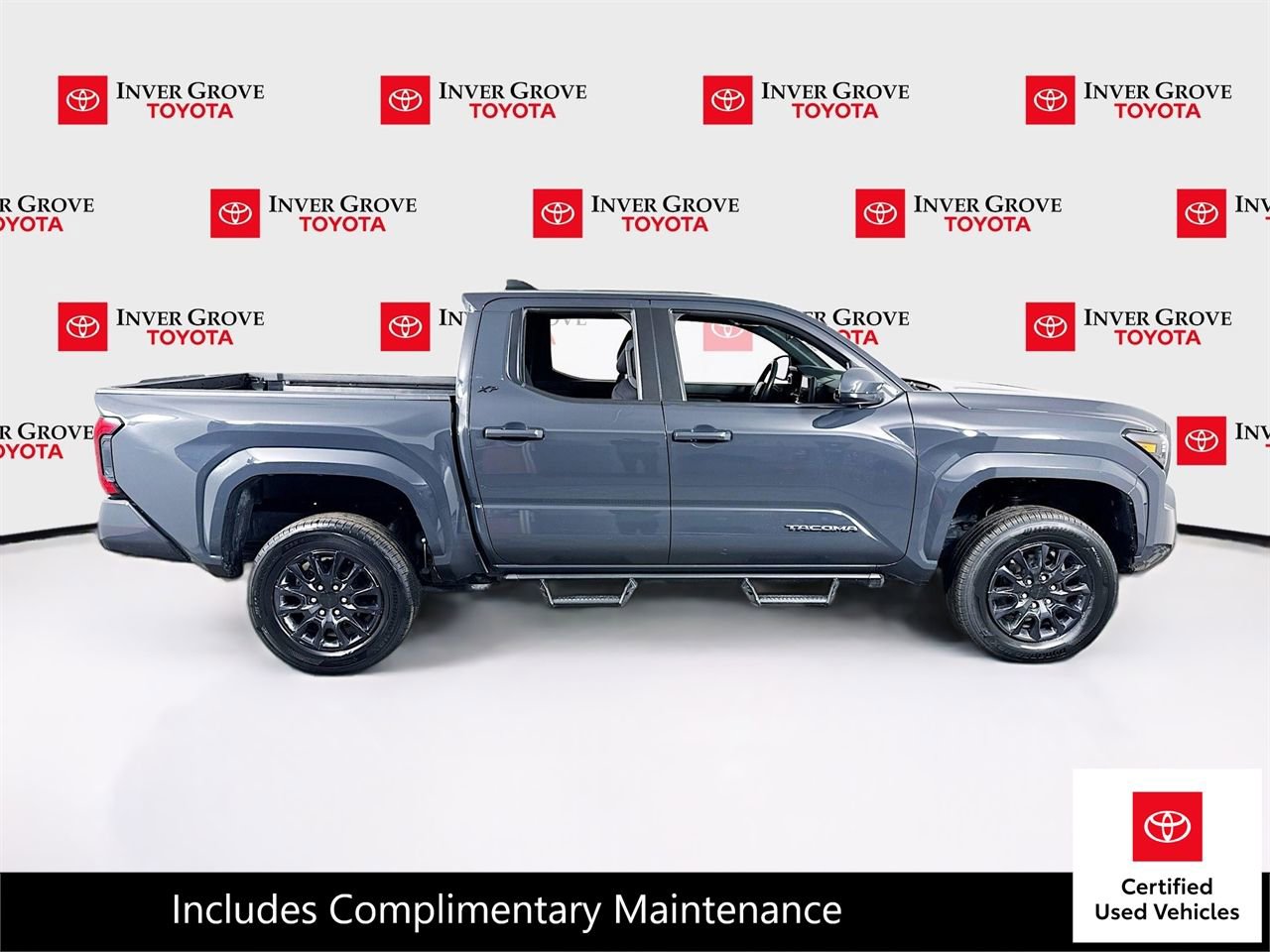 Certified 2024 Toyota Tacoma SR5 image 4