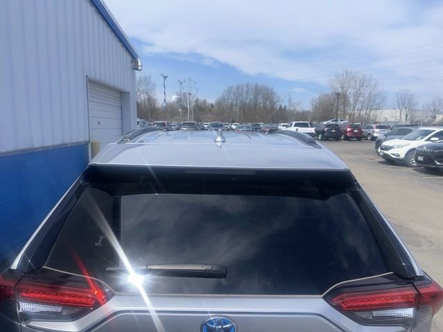 Used 2020 Toyota RAV4 XLE w/ Convenience Package AWD/4WD image 6