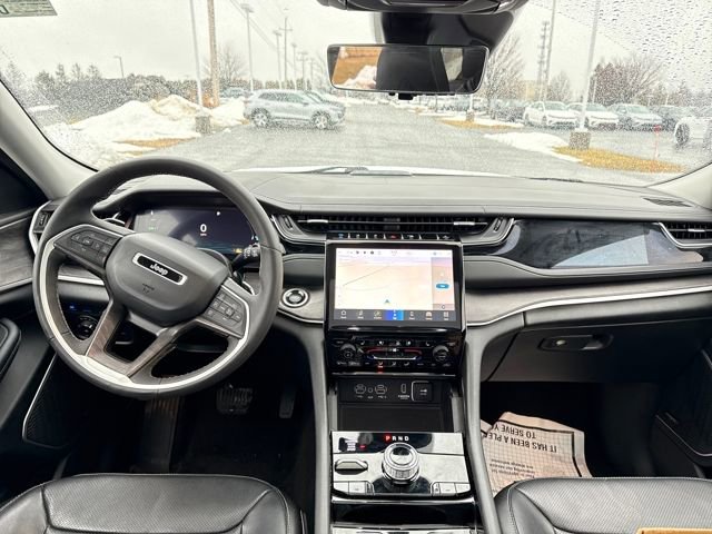 Used 2022 Jeep Grand Cherokee Limited 4xe w/ Luxury Tech Group II image 12