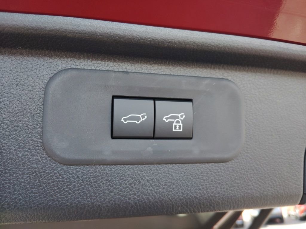 New 2026 Toyota Grand Highlander XLE image 9