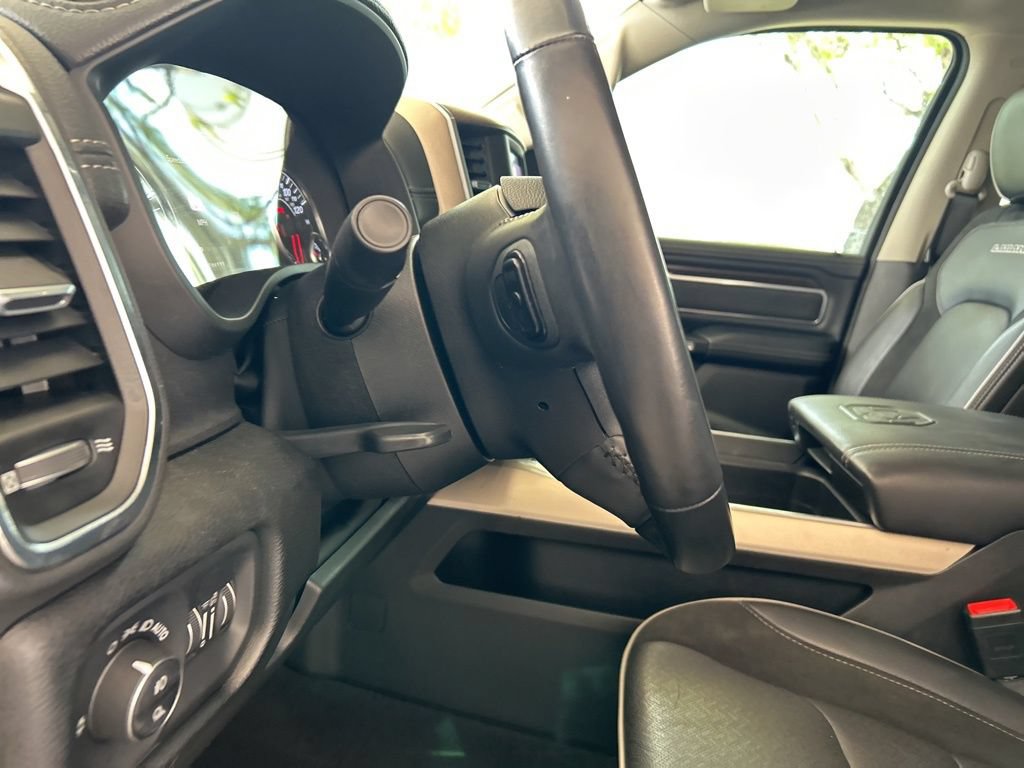 Used 2022 RAM 1500 Laramie AWD/4WD image 44