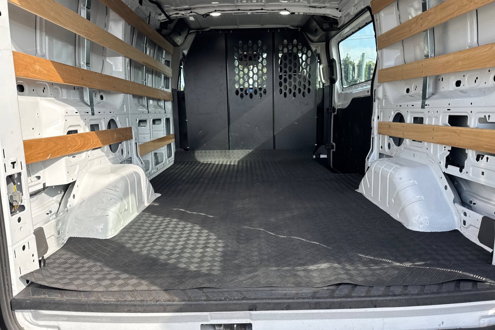 Used 2025 Ford Transit 250 Low Roof w/ Exterior Upgrade Package RWD image 14