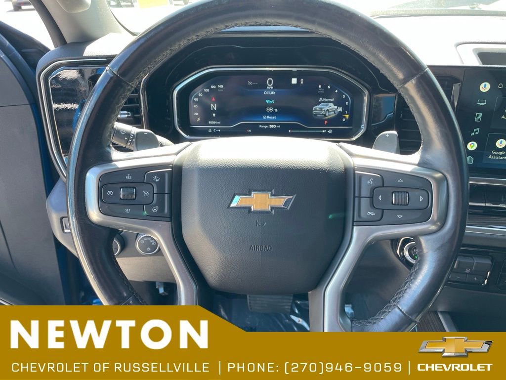Used 2022 Chevrolet Silverado 1500 LT w/ Z71 Off-Road Package AWD/4WD image 14