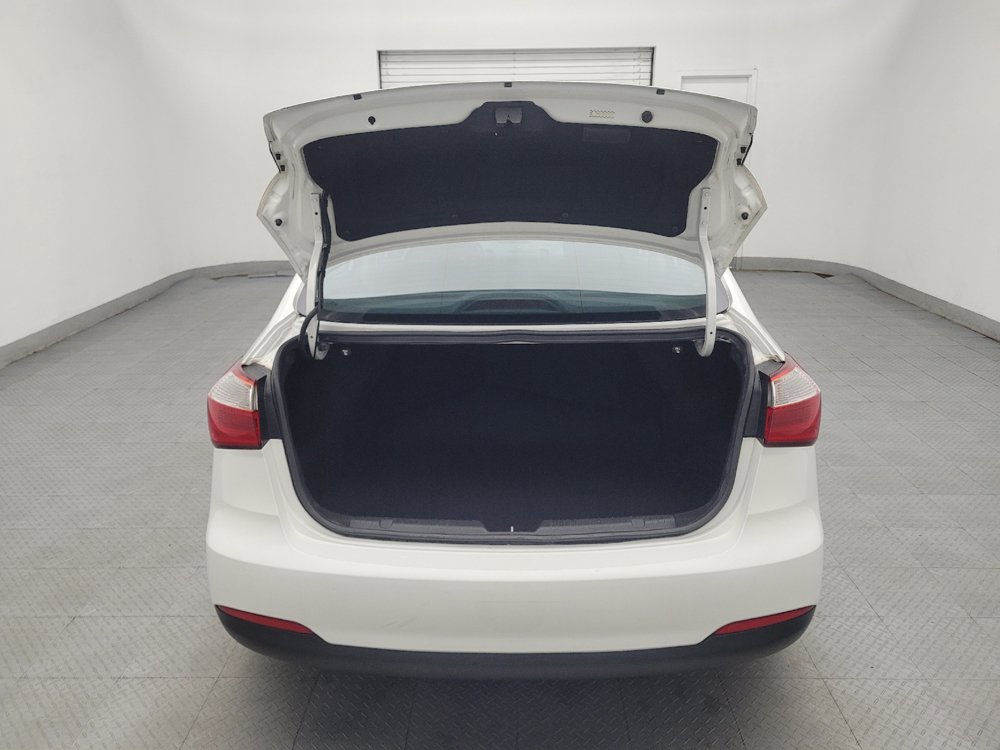 Used 2016 Kia Forte LX FWD image 29