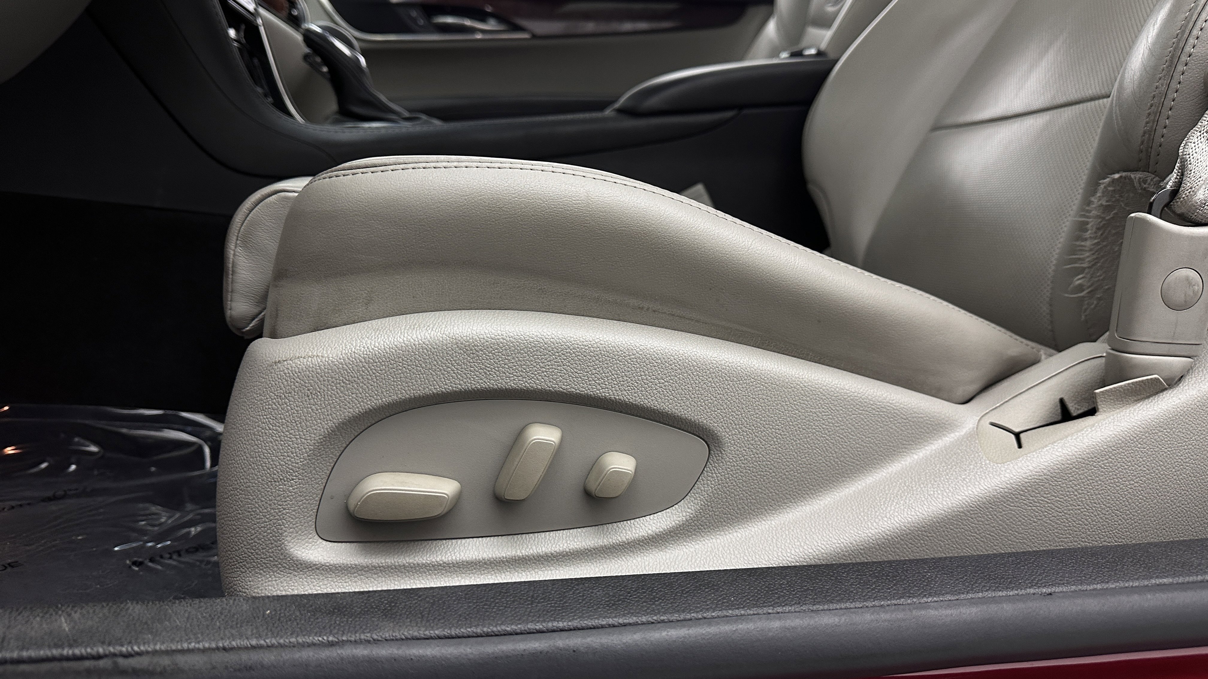 Used 2015 Cadillac ATS Performance RWD image 14