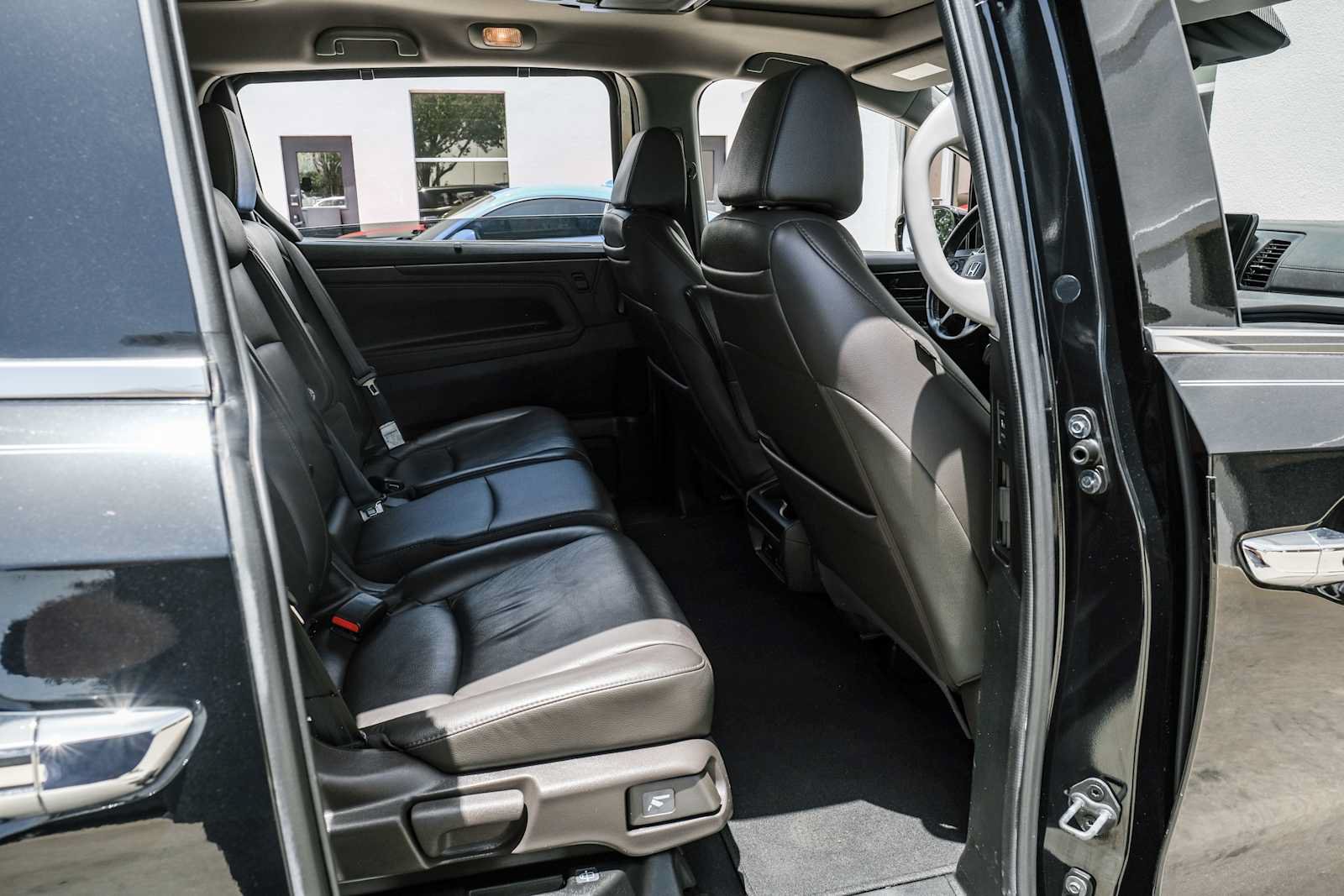 Used 2020 Honda Odyssey Elite image 33