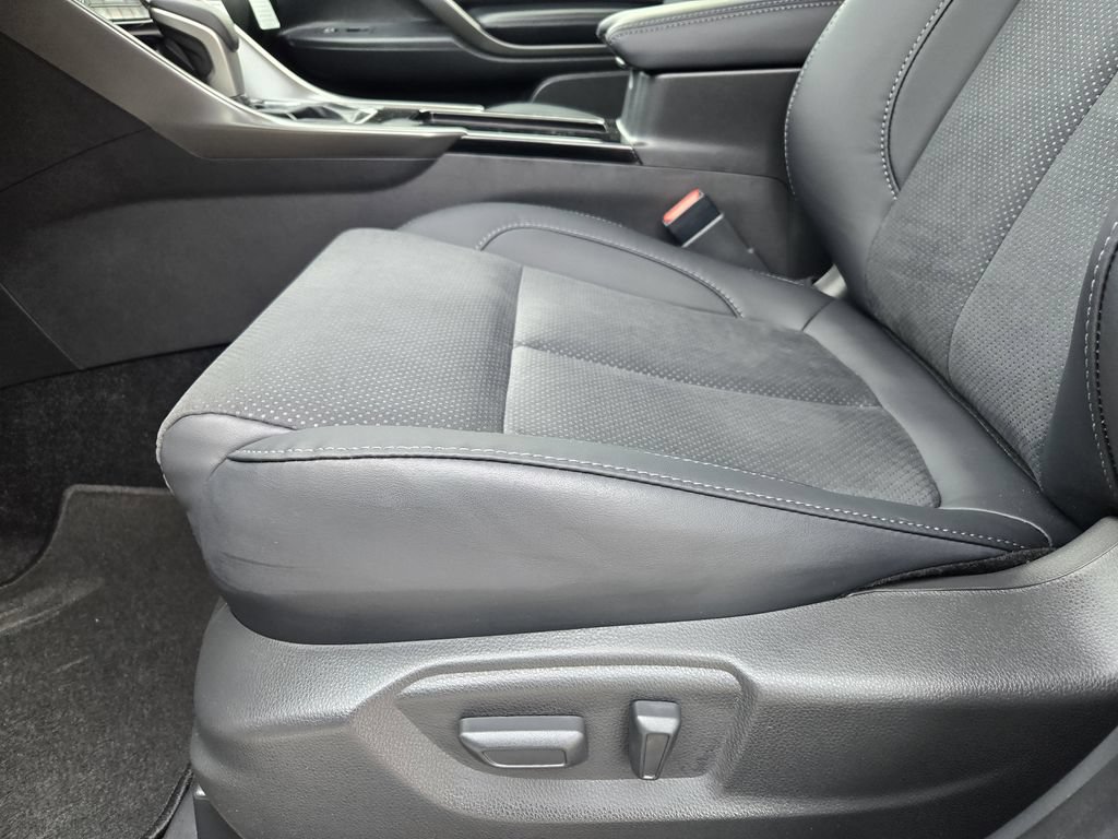 Used 2026 Mitsubishi Eclipse Cross SE AWD/4WD image 19