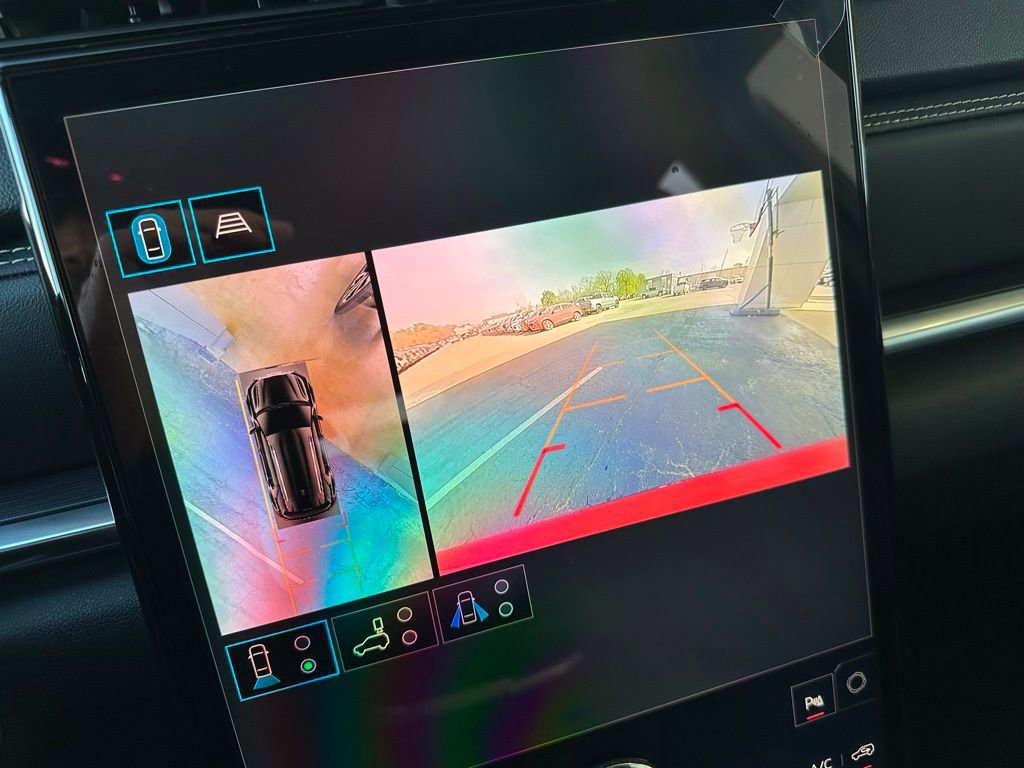 New 2026 GMC Terrain Elevation w/ Elevation Premium Package image 27