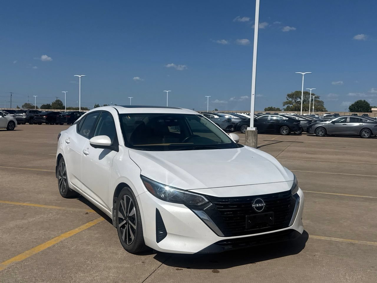 Certified 2025 Nissan Sentra SV w/ SV Premium Package FWD image 2